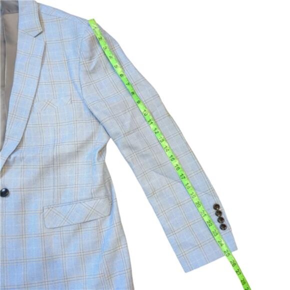 Men's Blue Plaid Blazer - Picture 5 of 7